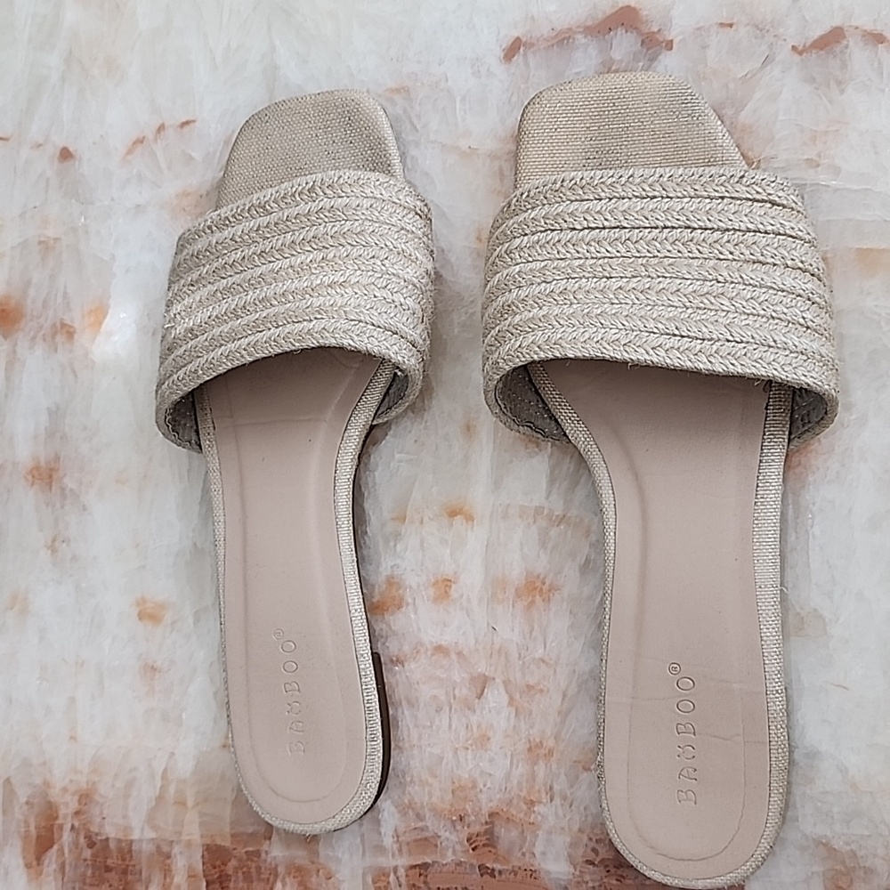 Bamboo Natural Woven Jute Raffia Sandals